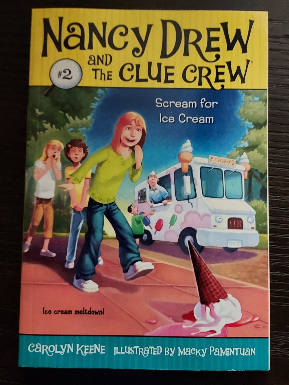 Nancy Drew and the Clue Crew: Scream for Ice Cream - Green Cover
